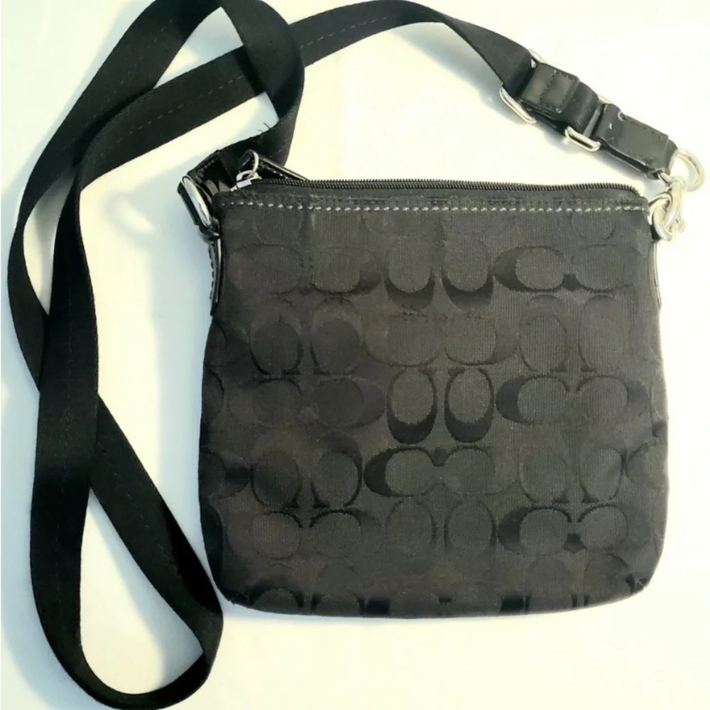 Coach Black Signature Fabric Patent Leather Turn-Key Crossbody Purse Bag - Picture 6 of 7